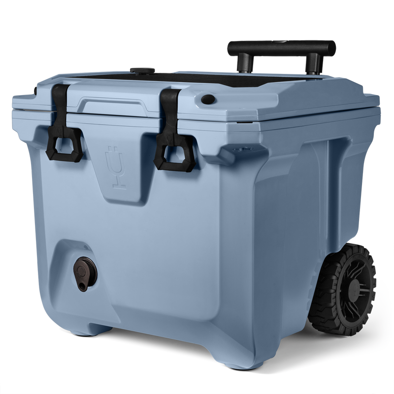 Br Tank 35-Quart Rolling Cooler | Denim - Seasonal Chill